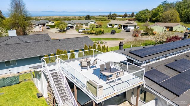 293 N Ridge View Dr, Port Angeles, WA 98362