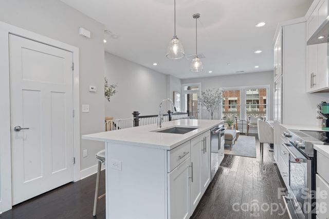 1214 Macomb Place, Charlotte, NC 28208