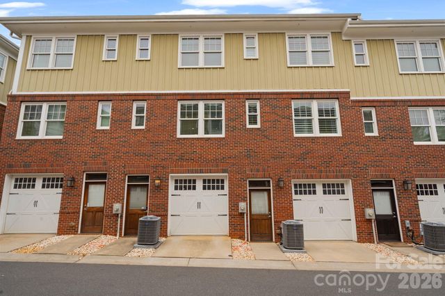 1214 Macomb Place, Charlotte, NC 28208