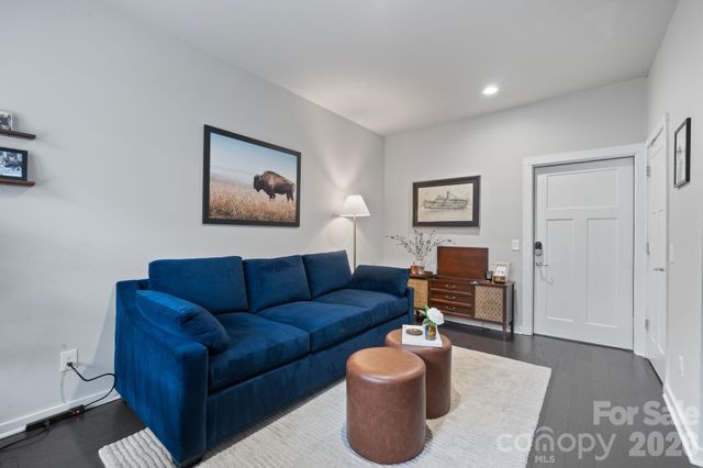 1214 Macomb Place, Charlotte, NC 28208