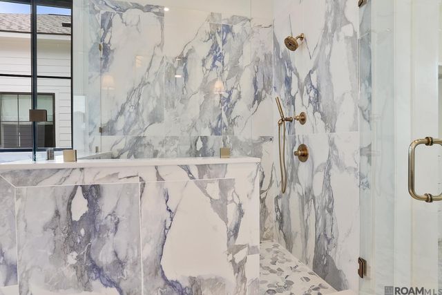 13755 Golden Holly Ln, Baton Rouge, LA 70810