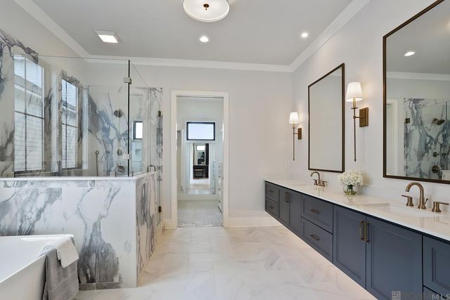 13755 Golden Holly Ln, Baton Rouge, LA 70810