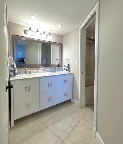 5420 N Ocean Drive 906, Singer Island, FL 33404