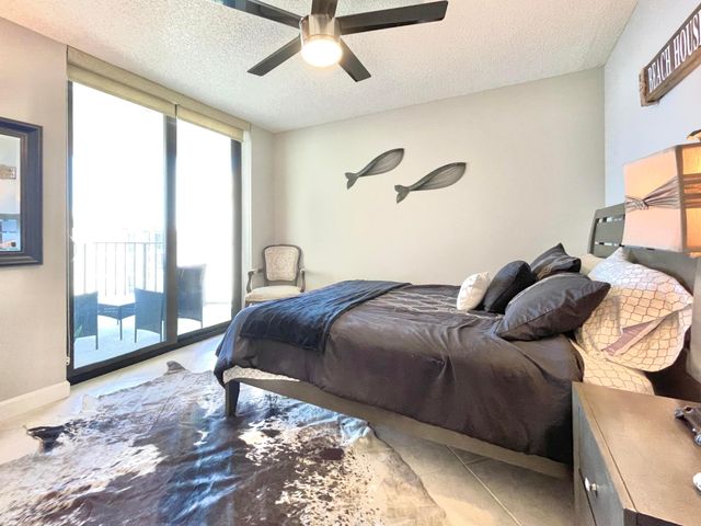 5420 N Ocean Drive 906, Singer Island, FL 33404