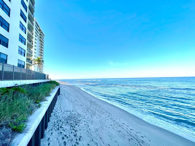 5420 N Ocean Drive 906, Singer Island, FL 33404