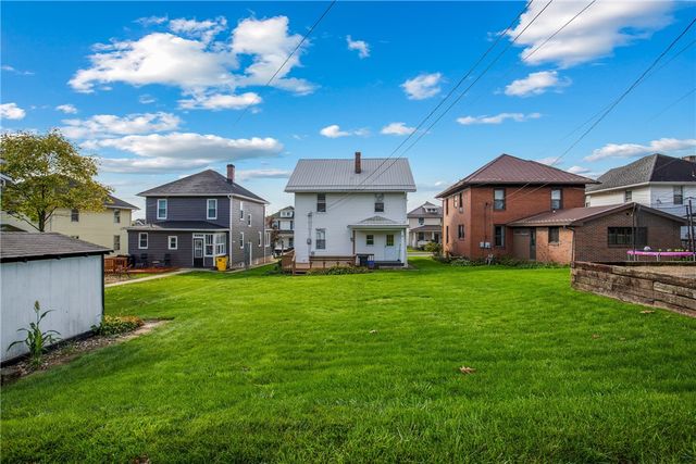 348 W Catherine Street, Somerset Boro, PA 15501