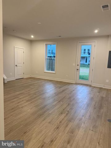 112 GALAXY, Stephenson, VA 22656