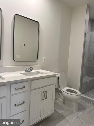 112 GALAXY, Stephenson, VA 22656