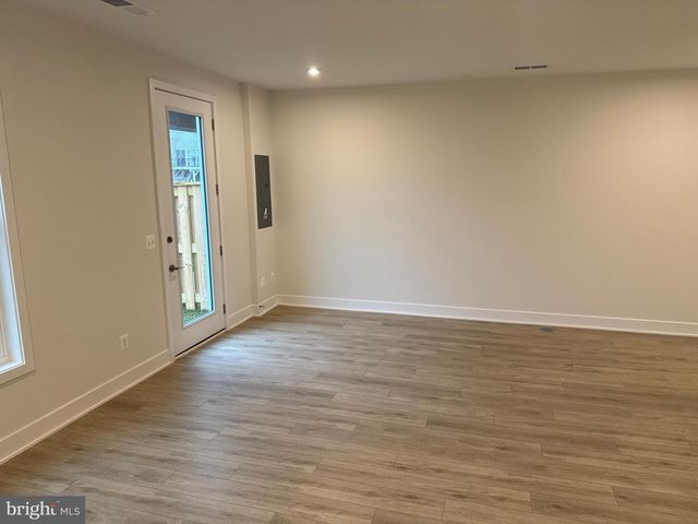 112 GALAXY, Stephenson, VA 22656