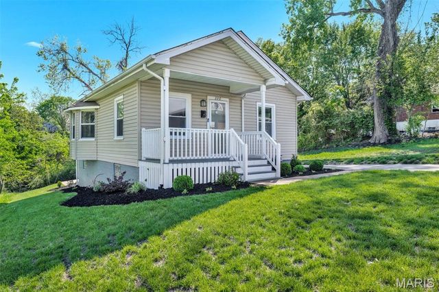 330 Chambers Road, Riverview, MO 63137
