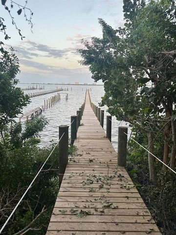 12331 S Indian River Drive, Jensen Beach, FL 34957