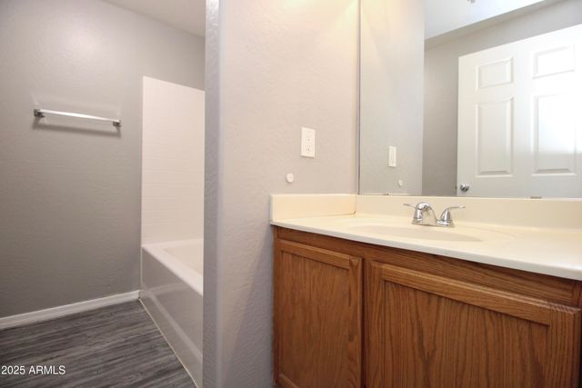 6770 N 47TH Avenue 1021, Glendale, AZ 85301