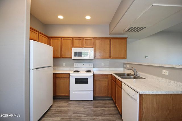 6770 N 47TH Avenue 1021, Glendale, AZ 85301