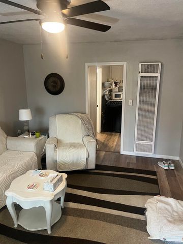 2713 Prairie Grove Drive Drive, Fort Wayne, IN 46809