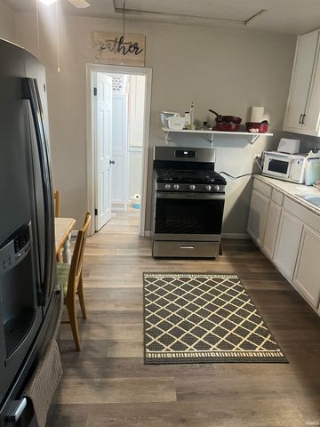 2713 Prairie Grove Drive Drive, Fort Wayne, IN 46809