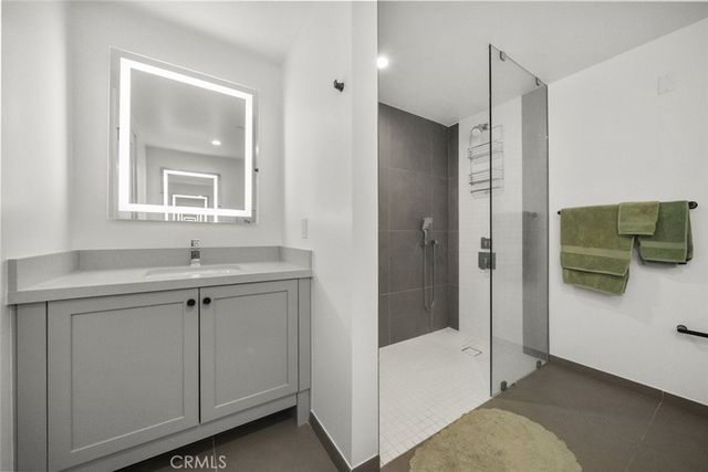 2608 Honolulu Avenue 310, Montrose, CA 91020