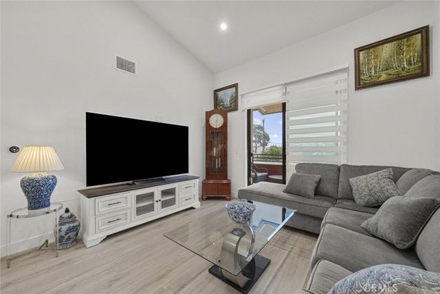 2608 Honolulu Avenue 310, Montrose, CA 91020