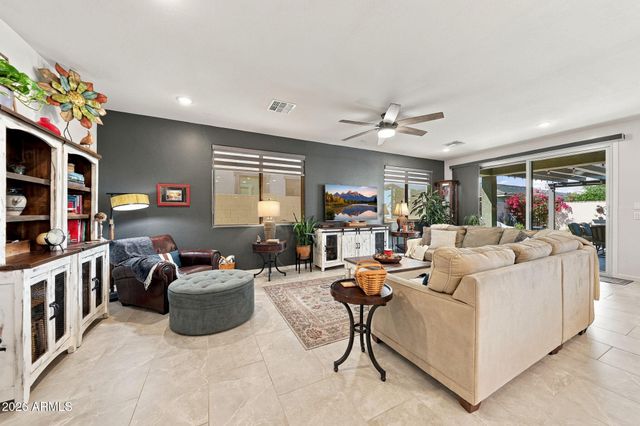 18736 W MONTEBELLO Avenue, Litchfield Park, AZ 85340