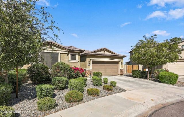 18736 W MONTEBELLO Avenue, Litchfield Park, AZ 85340