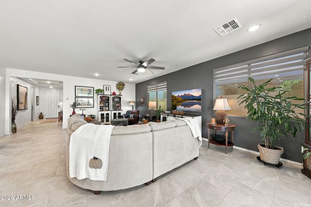 18736 W MONTEBELLO Avenue, Litchfield Park, AZ 85340