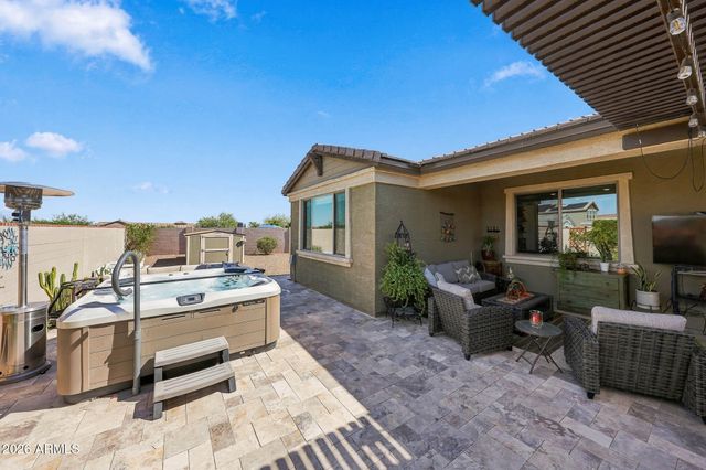 18736 W MONTEBELLO Avenue, Litchfield Park, AZ 85340