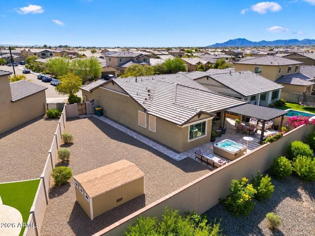 18736 W MONTEBELLO Avenue, Litchfield Park, AZ 85340