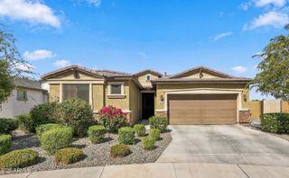 18736 W MONTEBELLO Avenue, Litchfield Park, AZ 85340