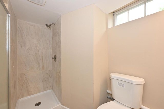 4300 N 73rd STREET, Milwaukee, WI 53216