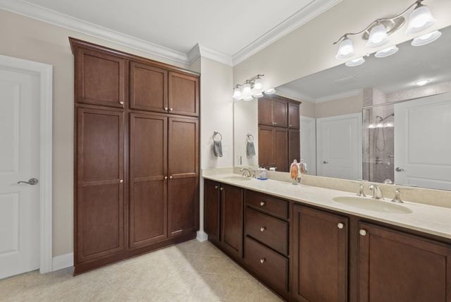 3175 Tremont Road, 313, Columbus, OH 43221