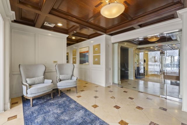 3175 Tremont Road, 313, Columbus, OH 43221