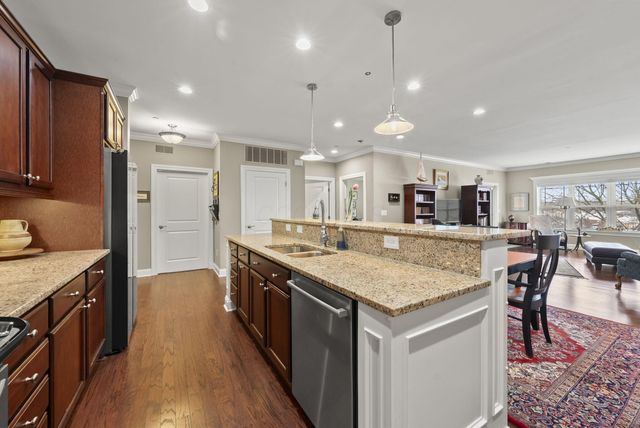 3175 Tremont Road, 313, Columbus, OH 43221