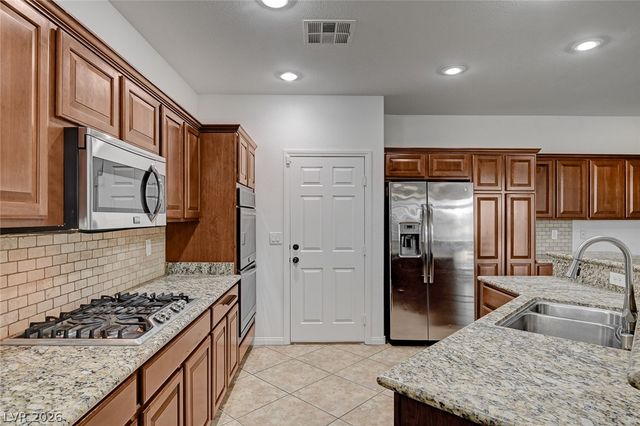 10017 Central Valley Avenue, Las Vegas, NV 89149