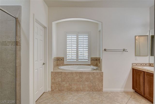 10017 Central Valley Avenue, Las Vegas, NV 89149