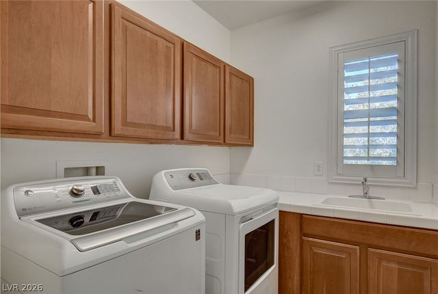 10017 Central Valley Avenue, Las Vegas, NV 89149