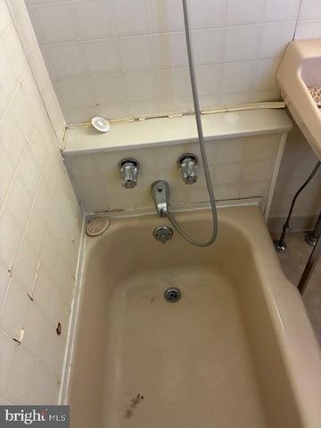 3185 WASHINGTON ST, Lebanon, PA 17042