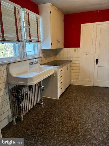 3185 WASHINGTON ST, Lebanon, PA 17042