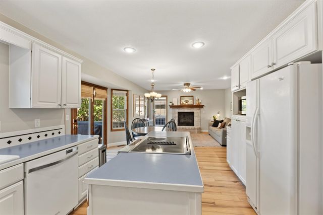 506 E Wild Plum Circle, Derby, KS 67037