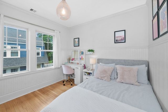 105-107 Adena Rd 105, Newton, MA 02465