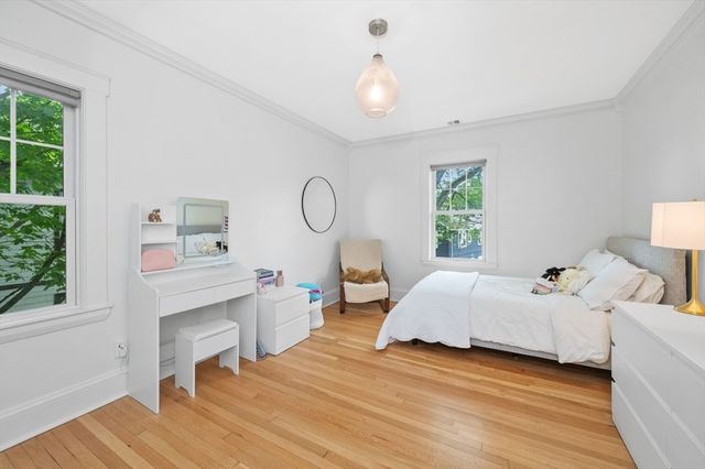 105-107 Adena Rd 105, Newton, MA 02465