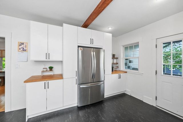 105-107 Adena Rd 105, Newton, MA 02465