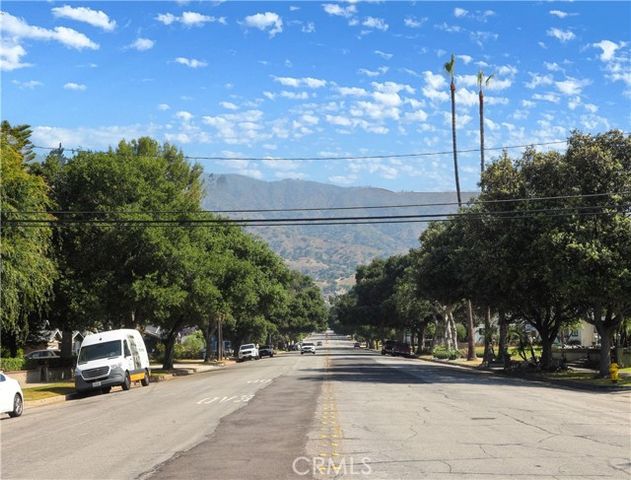 303 N Glendora Avenue, Glendora, CA 91741
