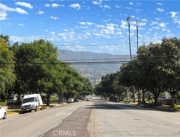 303 N Glendora Avenue, Glendora, CA 91741