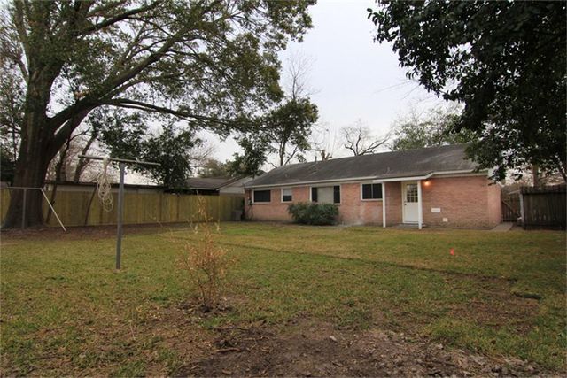 8526 Friendship Road, Houston, TX 77080