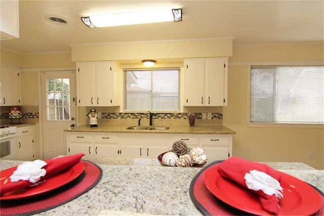 8526 Friendship Road, Houston, TX 77080