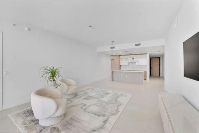 153 N Seabreeze 1803-S, Fort Lauderdale, FL 33304