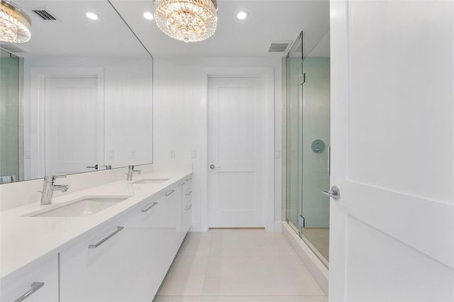 153 N Seabreeze 1803-S, Fort Lauderdale, FL 33304