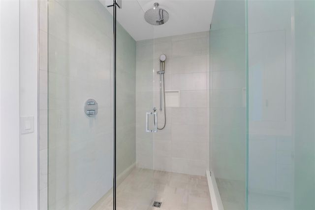 153 N Seabreeze 1803-S, Fort Lauderdale, FL 33304