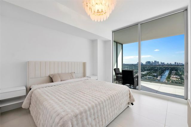 153 N Seabreeze 1803-S, Fort Lauderdale, FL 33304