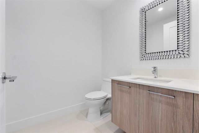 153 N Seabreeze 1803-S, Fort Lauderdale, FL 33304