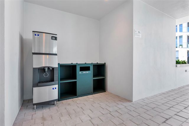 153 N Seabreeze 1803-S, Fort Lauderdale, FL 33304